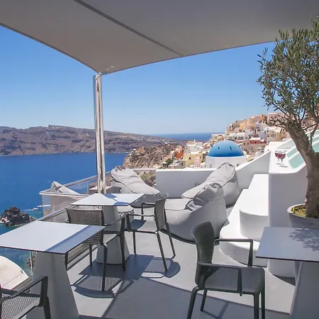 Hotel Omikron By Theodora Suites Oia (Santorini)