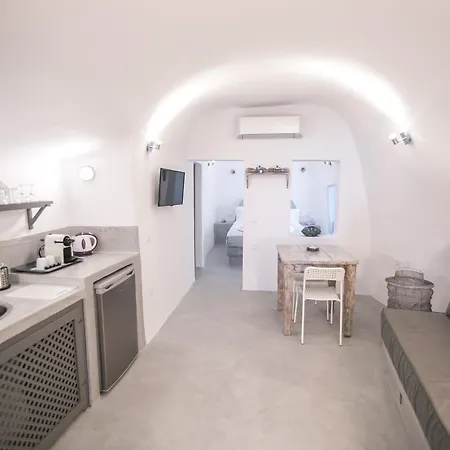 Hotel Omikron By Theodora Suites *